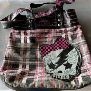 Abbey Dawn Shoulder Bag